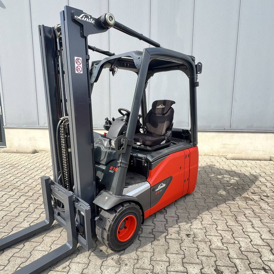 Linde E18 (386-02) EVO - Carretilla elevadora eléctrica: foto 1 Linde E18 (386-02) EVO - Carretilla elevadora eléctrica: foto 1