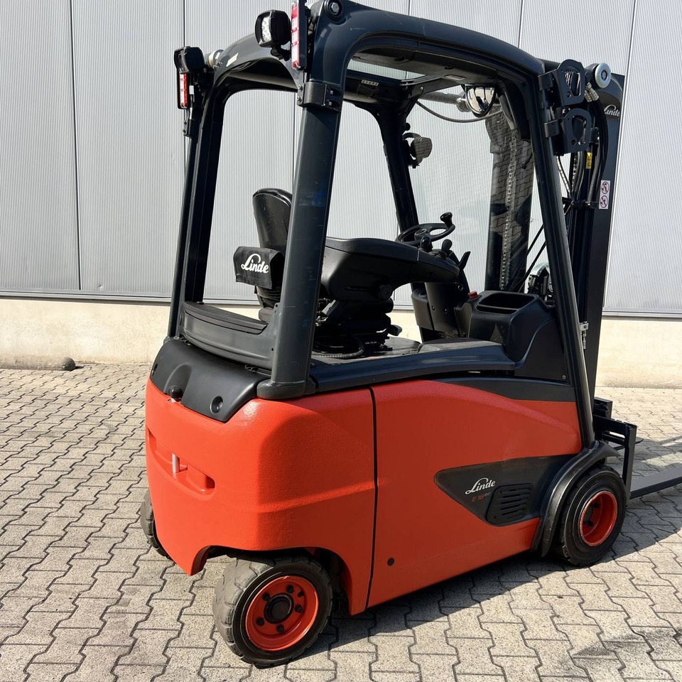 Linde E18PH (386-02) EVO - Carretilla elevadora eléctrica: foto 2 Linde E18PH (386-02) EVO - Carretilla elevadora eléctrica: foto 2