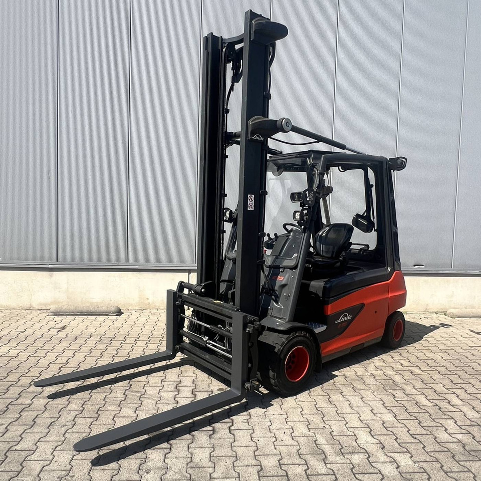 Linde E35L (387) - Carretilla elevadora eléctrica: foto 1 Linde E35L (387) - Carretilla elevadora eléctrica: foto 1