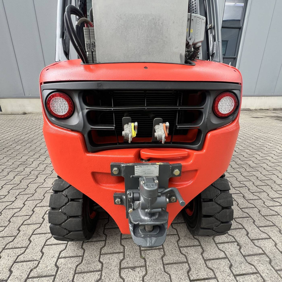 Linde H35D (393-02) EVO - Carretilla elevadora diésel: foto 3 Linde H35D (393-02) EVO - Carretilla elevadora diésel: foto 3