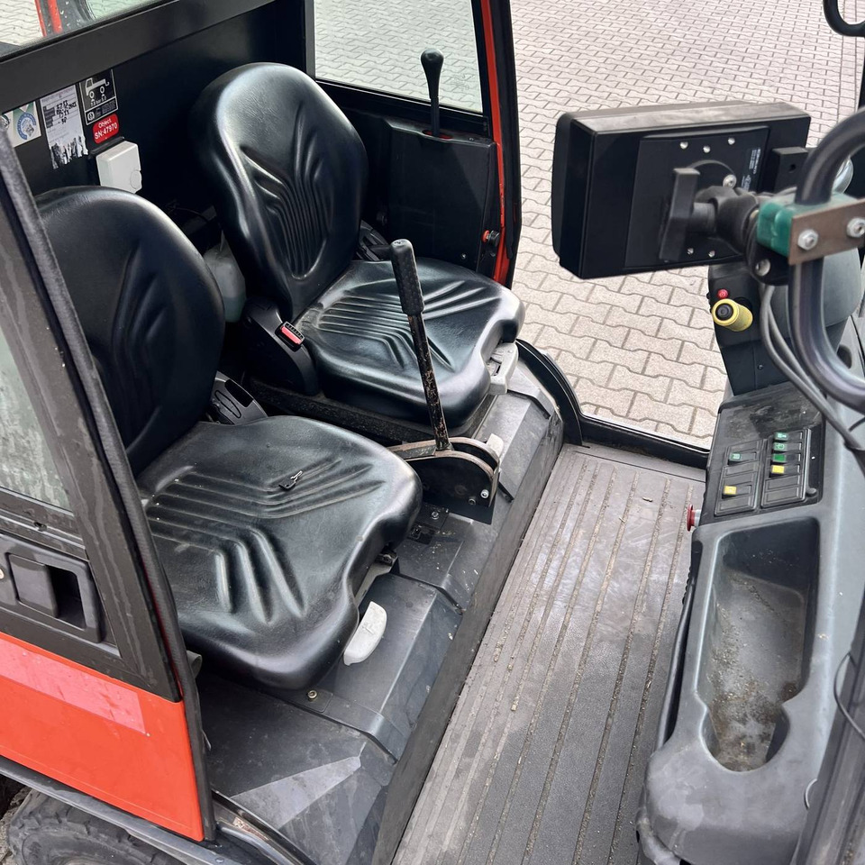 Linde P250 SWB (127) - Remolcadora: foto 5 Linde P250 SWB (127) - Remolcadora: foto 5