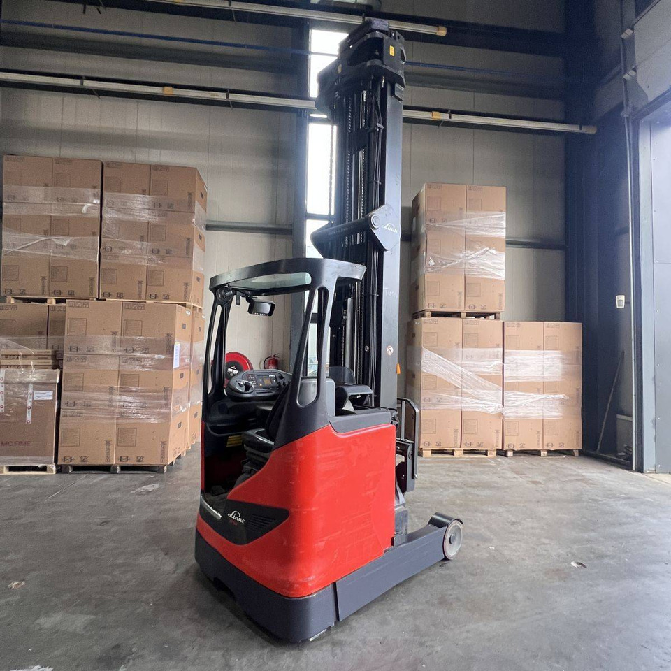 Linde R14HD (1120) - Retráctil: foto 1 Linde R14HD (1120) - Retráctil: foto 1