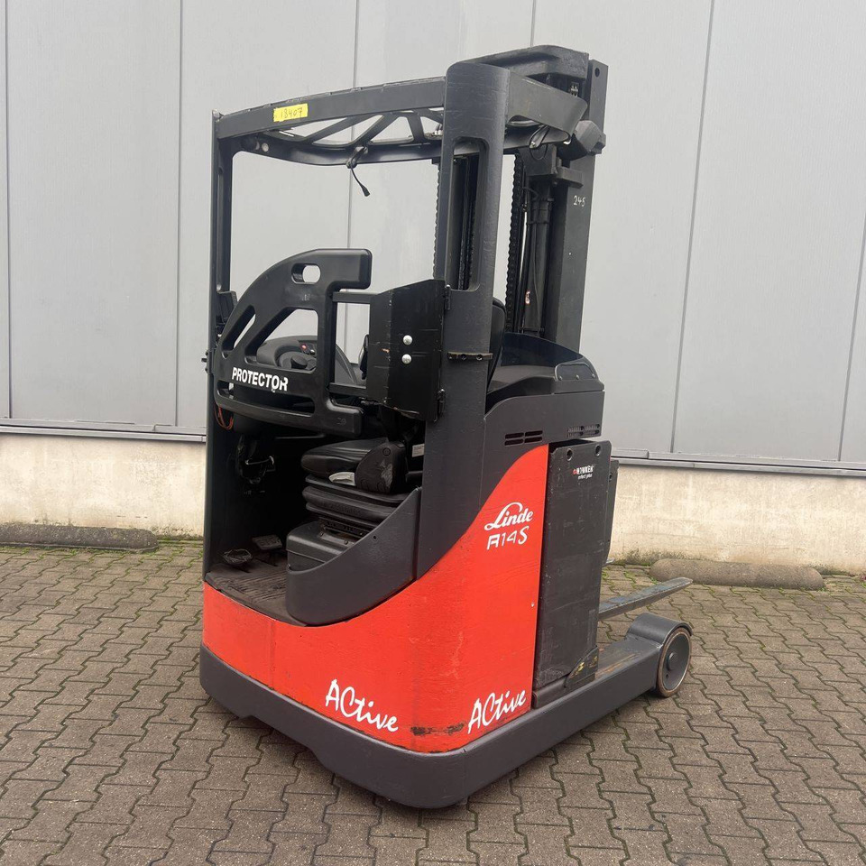 Linde R14S-12 - Retráctil: foto 1 Linde R14S-12 - Retráctil: foto 1