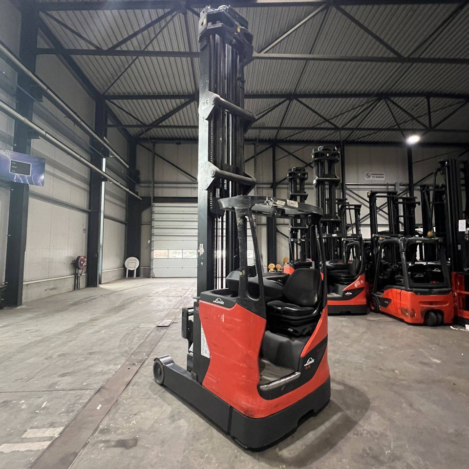 Linde R16HD (1120) - Retráctil: foto 2 Linde R16HD (1120) - Retráctil: foto 2