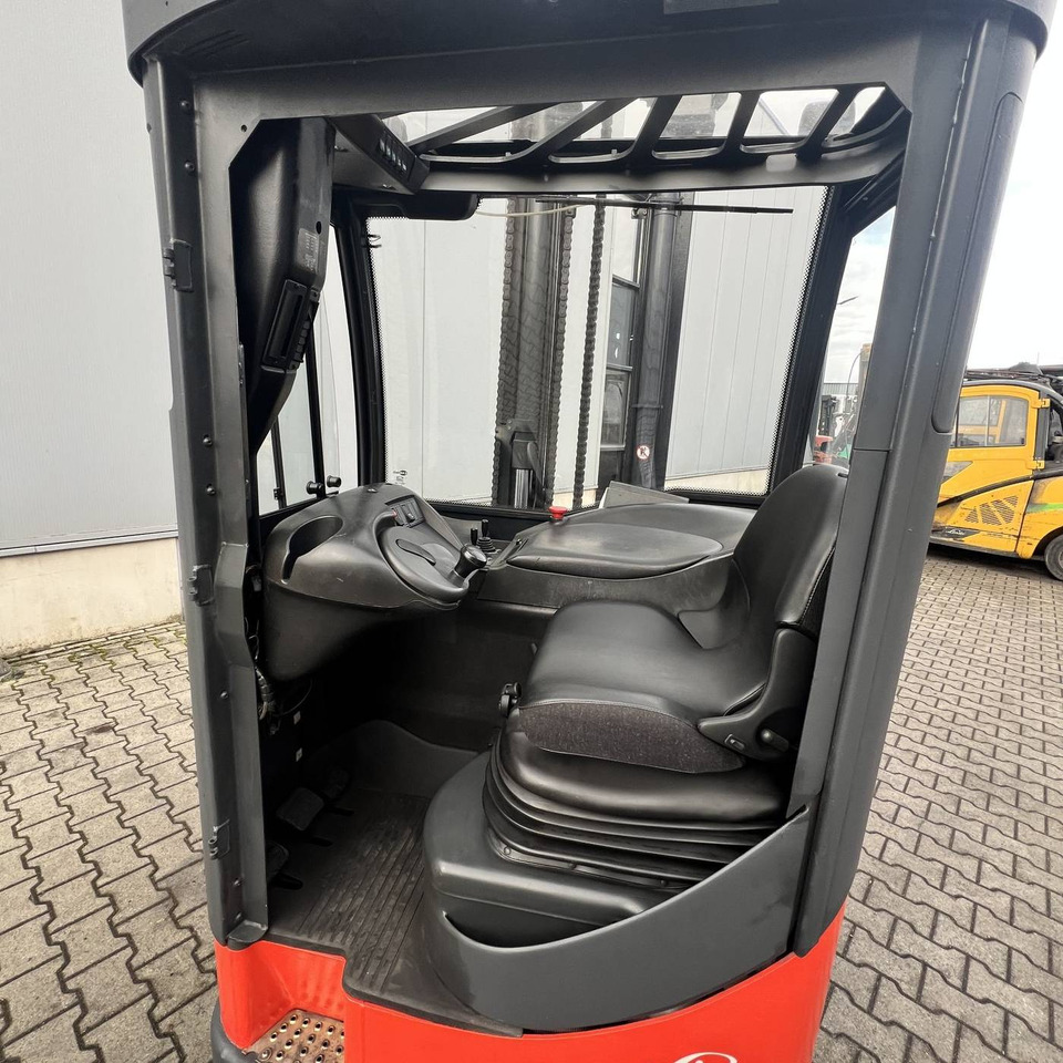 Linde R20G-12 (115) - Retráctil: foto 4 Linde R20G-12 (115) - Retráctil: foto 4