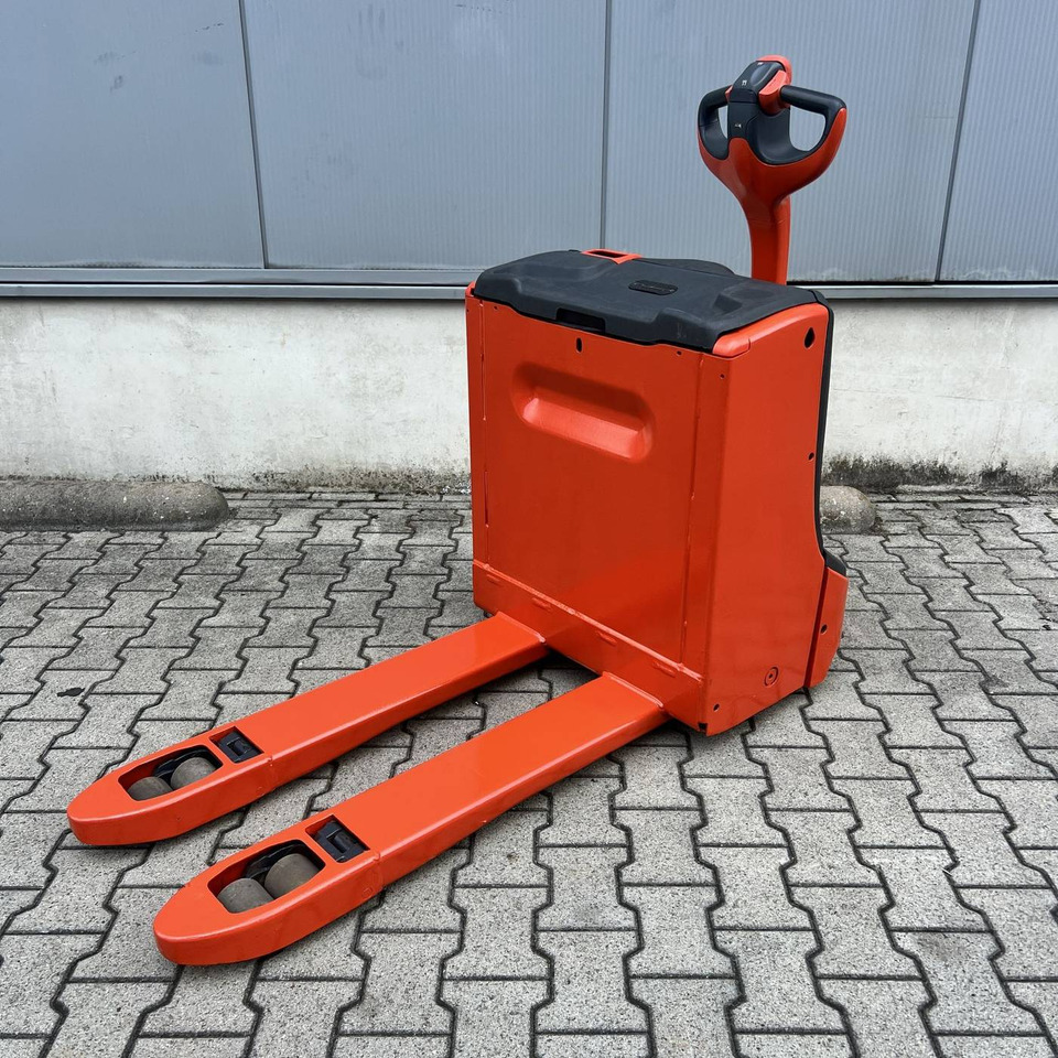 Linde T16 (1152) - Transpaleta: foto 3 Linde T16 (1152) - Transpaleta: foto 3