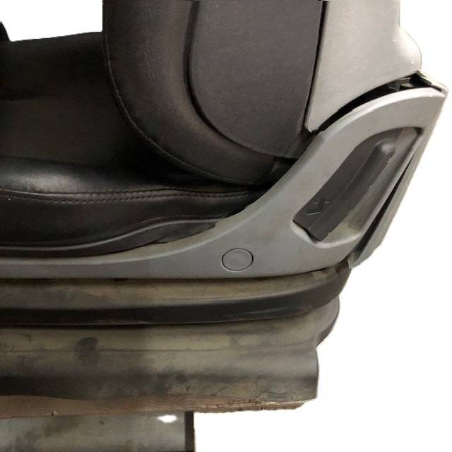 Seat for Linde 1120 series - Asiento para Equipo de manutención: foto 4 Seat for Linde 1120 series - Asiento para Equipo de manutención: foto 4