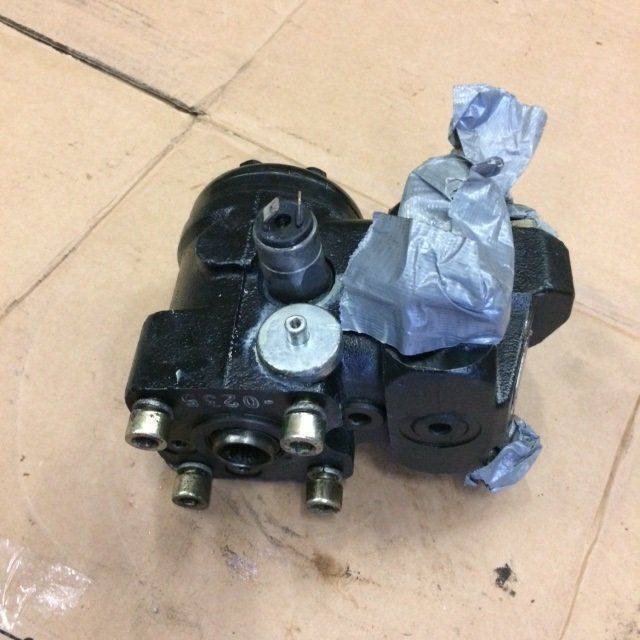 Steering unit with priority valve for Still R50-16 - Dirección para Equipo de manutención: foto 3 Steering unit with priority valve for Still R50-16 - Dirección para Equipo de manutención: foto 3