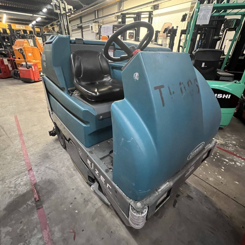 Tennant 7300 Fast - Fregadora: foto 3 Tennant 7300 Fast - Fregadora: foto 3