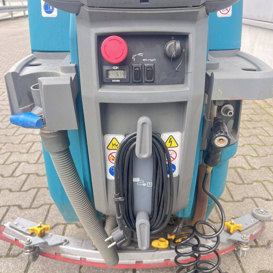 Tennant T500 - Fregadora: foto 4 Tennant T500 - Fregadora: foto 4