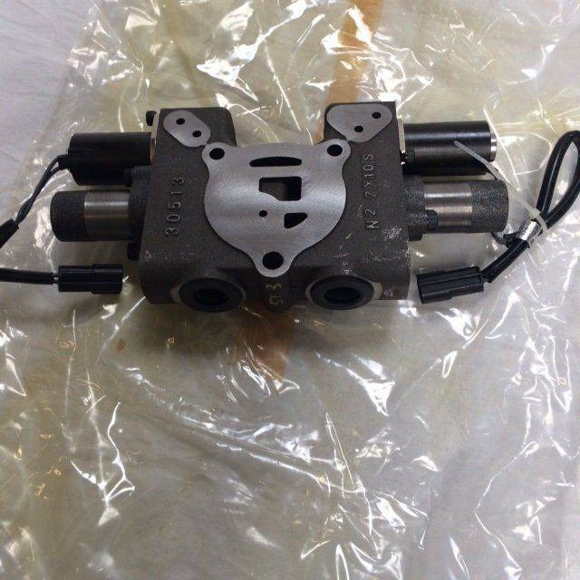 Valve assy,tilt for Caterpillar EP20K-35K/PAC - Válvula hidráulica para Equipo de manutención: foto 2 Valve assy,tilt for Caterpillar EP20K-35K/PAC - Válvula hidráulica para Equipo de manutención: foto 2