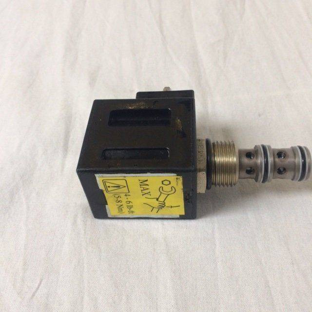 Valve solenoid for Caterpillar / Mitsubishi - Válvula hidráulica para Equipo de manutención: foto 2 Valve solenoid for Caterpillar / Mitsubishi - Válvula hidráulica para Equipo de manutención: foto 2