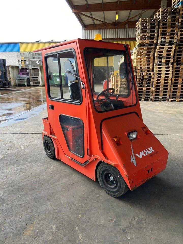 Volk EFZ12K - Remolcadora: foto 1 Volk EFZ12K - Remolcadora: foto 1