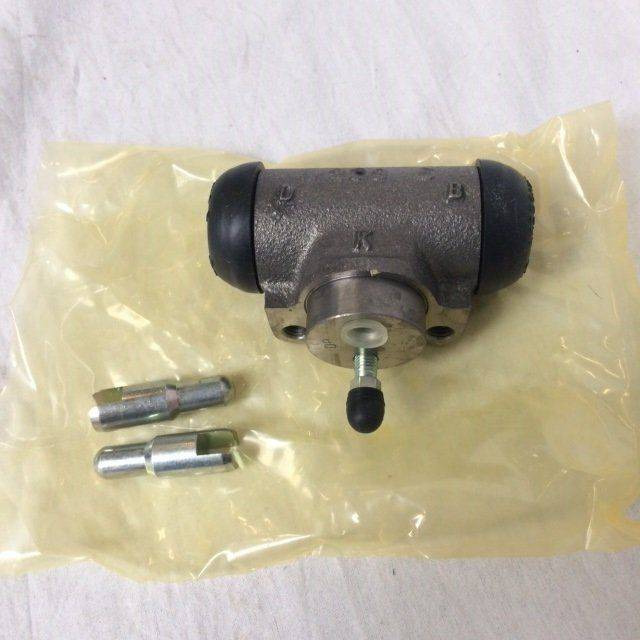 Wheel Brake Cylinder for Caterpillar / Mitsubishi - Piezas de freno para Equipo de manutención: foto 1 Wheel Brake Cylinder for Caterpillar / Mitsubishi - Piezas de freno para Equipo de manutención: foto 1