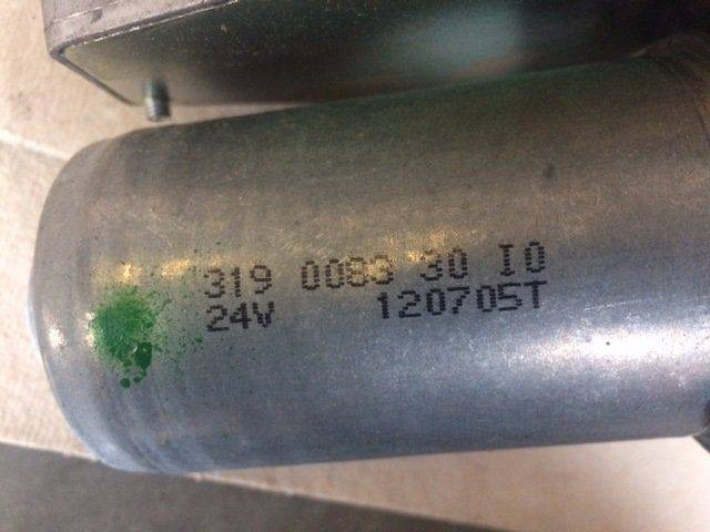 Wiper motor for Linde C90/5-C90/8, Series 318 - Cabina e interior para Equipo de manutención: foto 3 Wiper motor for Linde C90/5-C90/8, Series 318 - Cabina e interior para Equipo de manutención: foto 3