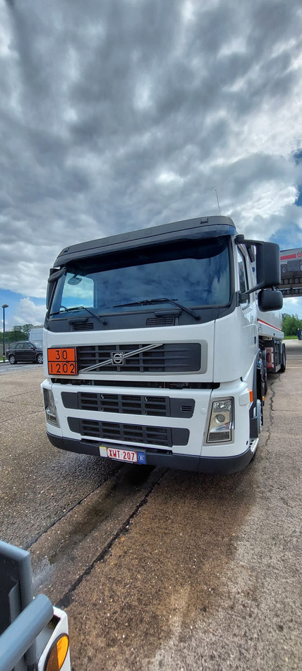 VOLVO FM - Cabeza tractora: foto 2 VOLVO FM - Cabeza tractora: foto 2