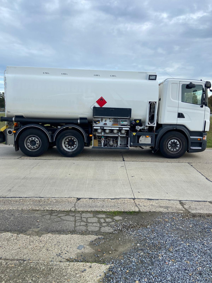 SCANIA PRT - Camión cisterna: foto 2 SCANIA PRT - Camión cisterna: foto 2