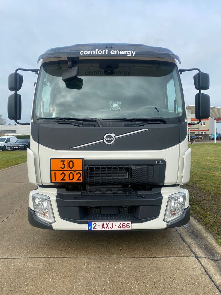 VOLVO FL - Camión cisterna: foto 5 VOLVO FL - Camión cisterna: foto 5
