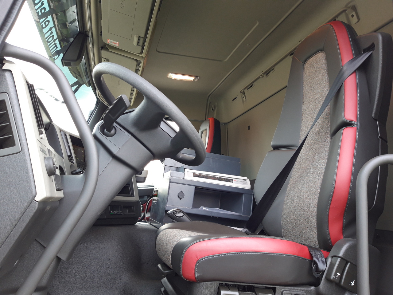 Leasing para VOLVO FM VOLVO FM: foto 8