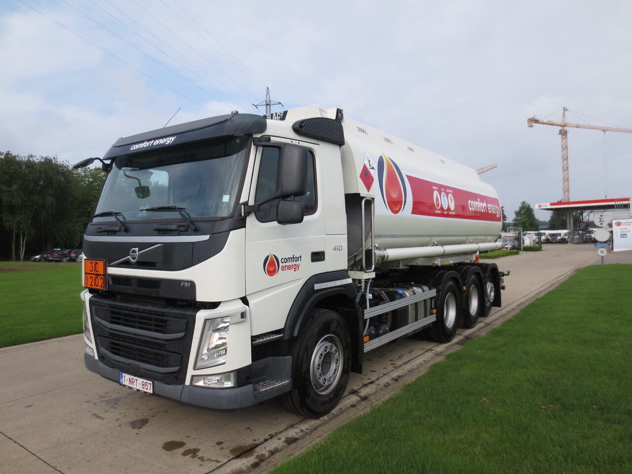 Volvo FM - Camión cisterna: foto 1 Volvo FM - Camión cisterna: foto 1