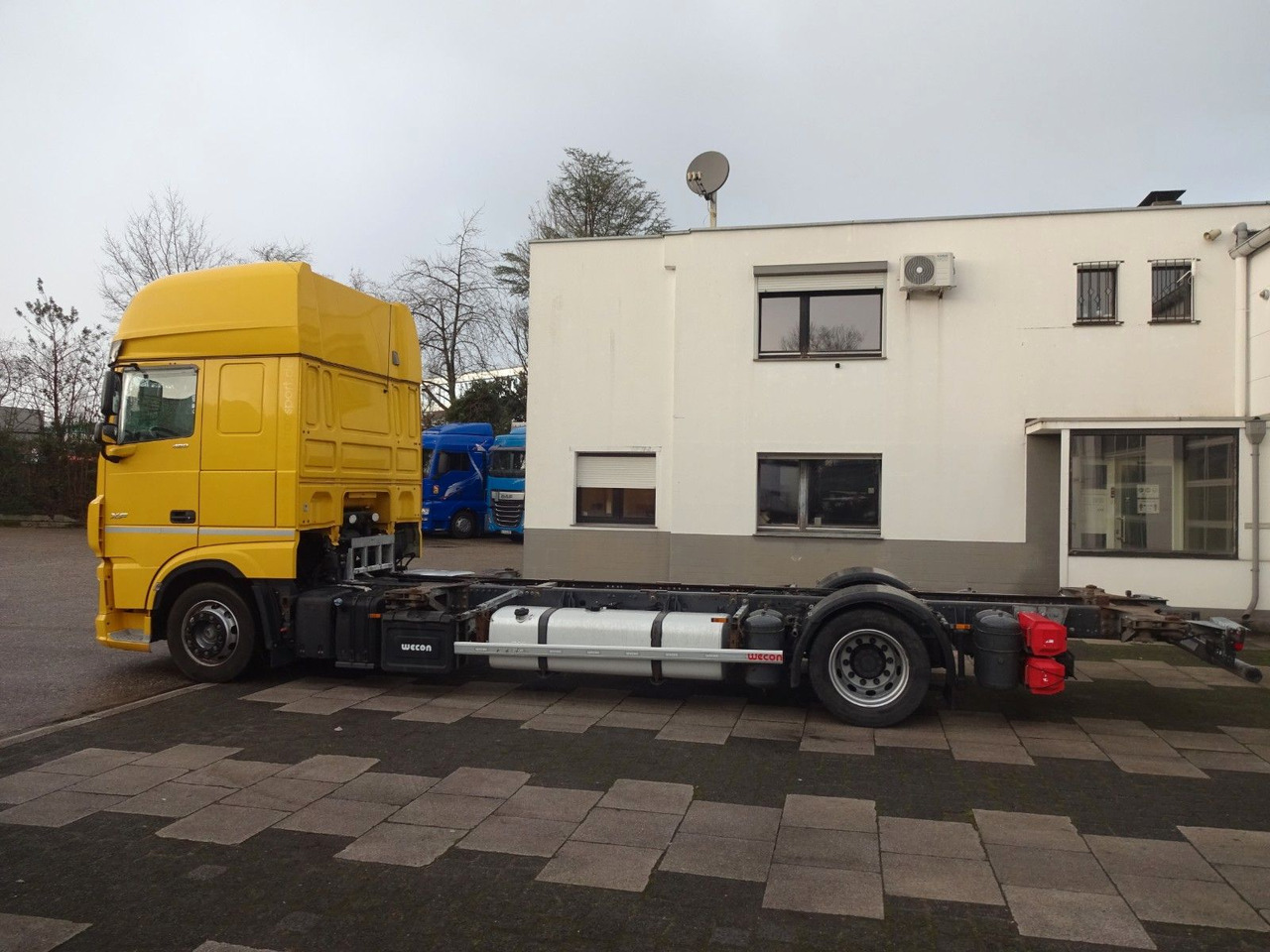 DAF XF 480, Jumbo BDF, SSC, Standklima, Intarder - Camión portacontenedore/ Intercambiable: foto 4 DAF XF 480, Jumbo BDF, SSC, Standklima, Intarder - Camión portacontenedore/ Intercambiable: foto 4