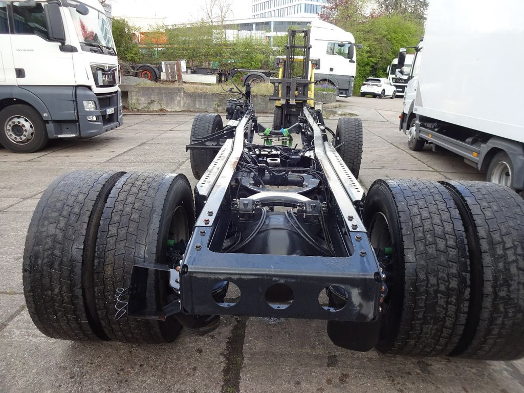 MAN TGX 18.480, Chassis mit Hinterachse, Bj-2016 - Bastidor/ Chasis para Camión: foto 4 MAN TGX 18.480, Chassis mit Hinterachse, Bj-2016 - Bastidor/ Chasis para Camión: foto 4