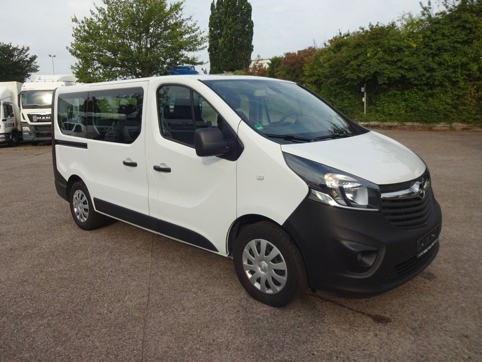 Minibús, Furgoneta de pasajeros Opel Vivaro B Kombi L1H1  2,7t, 8 Sitze, Klima: foto 1