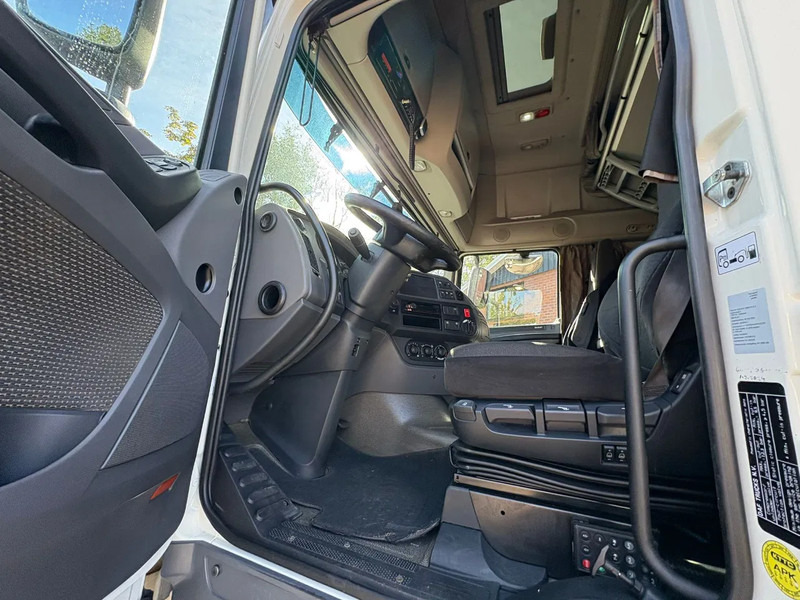 DAF XF 460 SSC Super Space Hydraulic Alcoa 9T vooras NL Truck - Cabeza tractora: foto 4 DAF XF 460 SSC Super Space Hydraulic Alcoa 9T vooras NL Truck - Cabeza tractora: foto 4