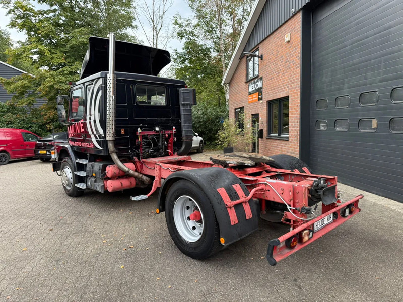 Scania T93M 220 Torpedo 3 zitplekken, Vangmuil, ex rijschool - Cabeza tractora: foto 4 Scania T93M 220 Torpedo 3 zitplekken, Vangmuil, ex rijschool - Cabeza tractora: foto 4