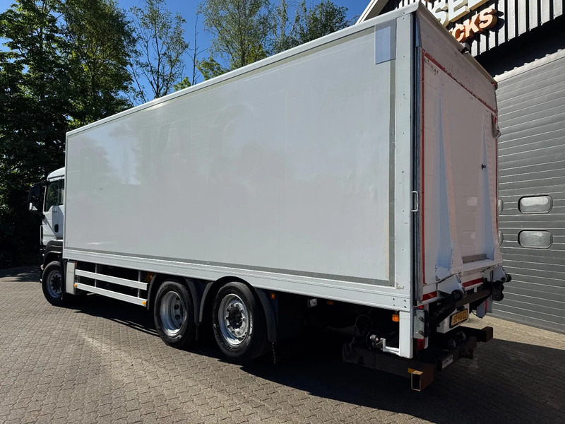 MAN TGS 26.320 EEV Koffer Stuuras AHK 2.500KG LBW 368.390KM! NL TRUCK - Camión caja cerrada: foto 4 MAN TGS 26.320 EEV Koffer Stuuras AHK 2.500KG LBW 368.390KM! NL TRUCK - Camión caja cerrada: foto 4