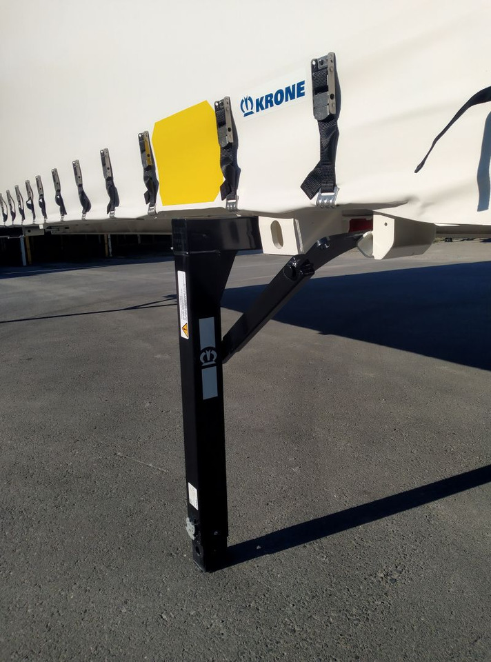 Krone BDF-System, 7.450 mm lang. - Toldo carrocería: foto 1 Krone BDF-System, 7.450 mm lang. - Toldo carrocería: foto 1