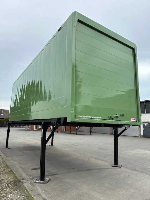 Krone BDF-System, 7.450 mm lang, LACK NEU! - Caja cerrada: foto 5 Krone BDF-System, 7.450 mm lang, LACK NEU! - Caja cerrada: foto 5