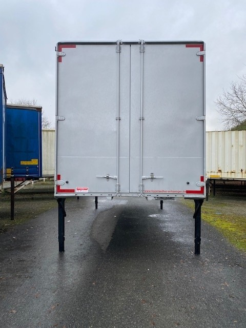 Krone BDF-System 7.450 mm lang, LACK NEU in weißaluminium - Caja cerrada: foto 2 Krone BDF-System 7.450 mm lang, LACK NEU in weißaluminium - Caja cerrada: foto 2