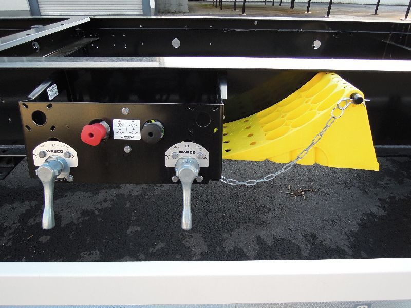 Krone BDF-System, Maxi, ohne Zulassung. - Remolque portacontenedore/ Intercambiable: foto 3 Krone BDF-System, Maxi, ohne Zulassung. - Remolque portacontenedore/ Intercambiable: foto 3