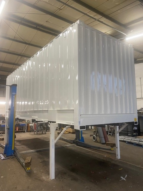 Yorkshire BDF-System 7.450 mm, Heck Rolltor, Eckhöhe: 2.750 mm - Caja cerrada: foto 1 Yorkshire BDF-System 7.450 mm, Heck Rolltor, Eckhöhe: 2.750 mm - Caja cerrada: foto 1