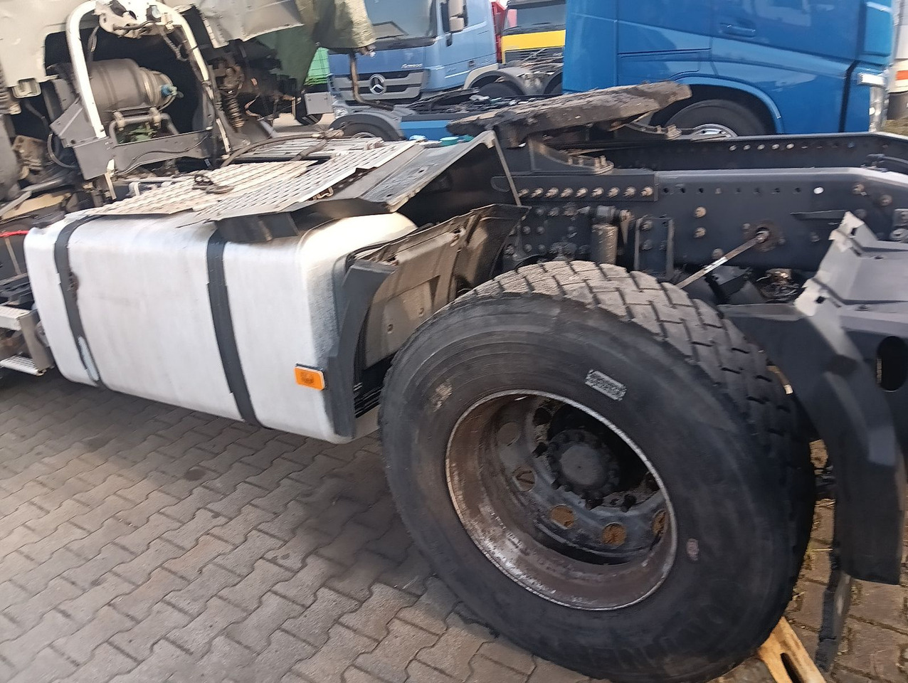 Cabeza tractora Volvo FH 500 Globe CRAWLER Hydr.,Luft/Luft Motor läuft: foto 26