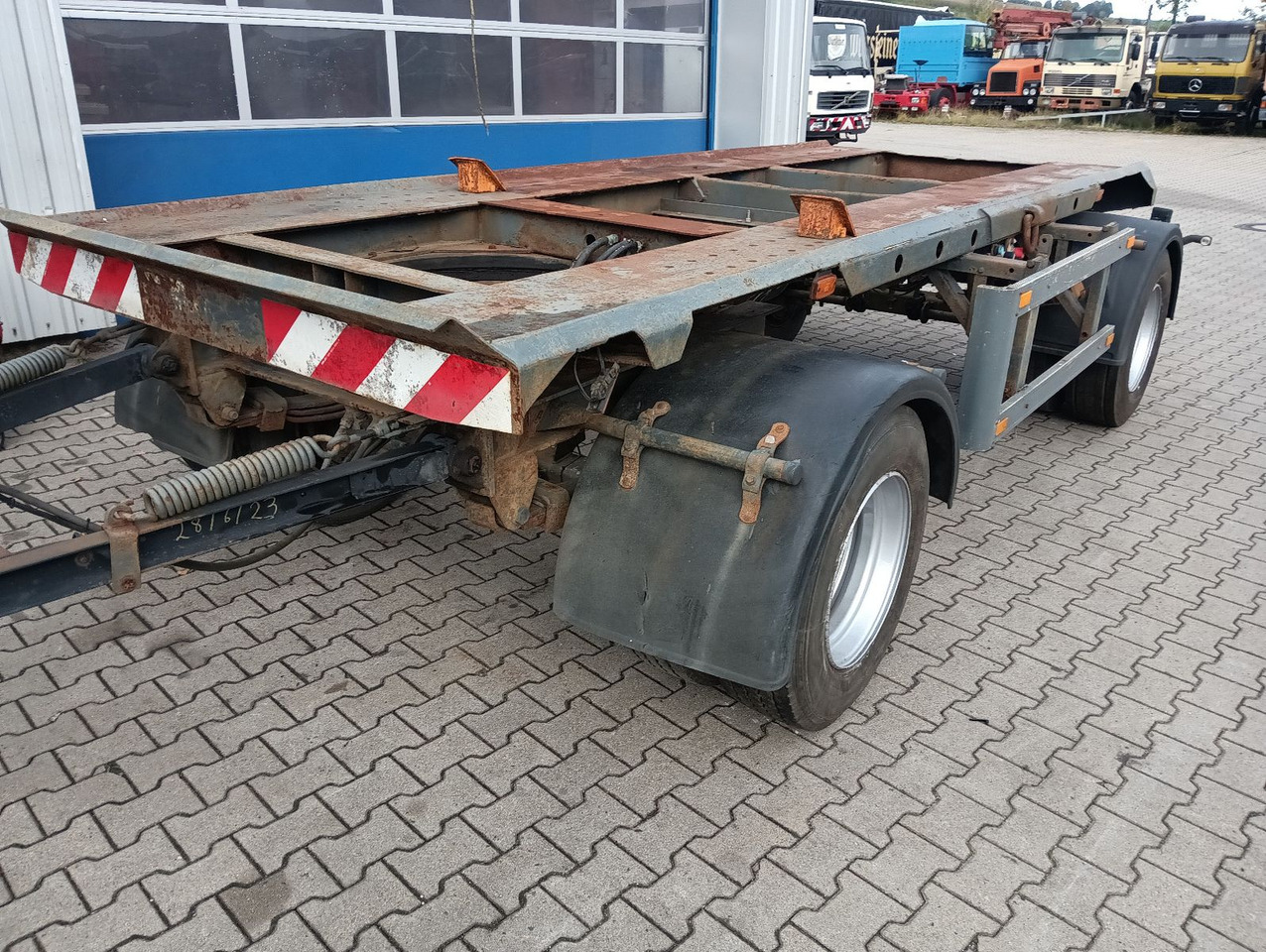 Meiller MEILLER HKM A18AbsetzContainer BPW TÜV Reifen70% - Remolque multilift/ Portacontenedores de cadenas: foto 4 Meiller MEILLER HKM A18AbsetzContainer BPW TÜV Reifen70% - Remolque multilift/ Portacontenedores de cadenas: foto 4