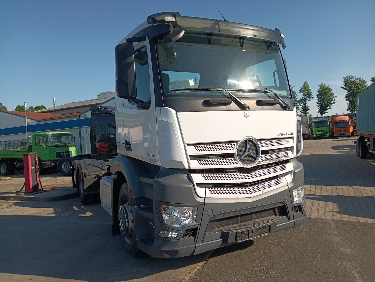 Mercedes-Benz 2545 6x2 Lenk/Lift MEILLER RK2070 Luft/Luft - Camión chasis: foto 1 Mercedes-Benz 2545 6x2 Lenk/Lift MEILLER RK2070 Luft/Luft - Camión chasis: foto 1