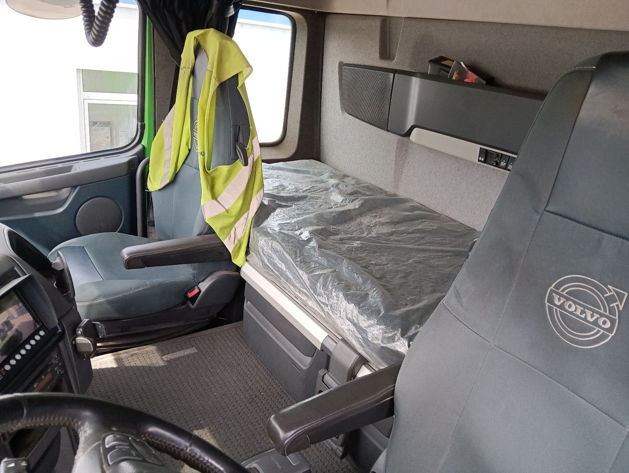 Leasing para  Volvo FH 500 6x2R 22m3 SCHWARZMÜLLER 3-S-GETREIDEKIPPE Volvo FH 500 6x2R 22m3 SCHWARZMÜLLER 3-S-GETREIDEKIPPE: foto 16