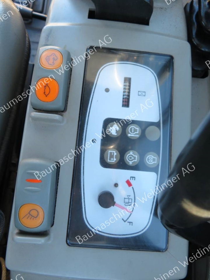 Miniexcavadora Komatsu PC 16 R-3HS: foto 11 Miniexcavadora Komatsu PC 16 R-3HS: foto 11