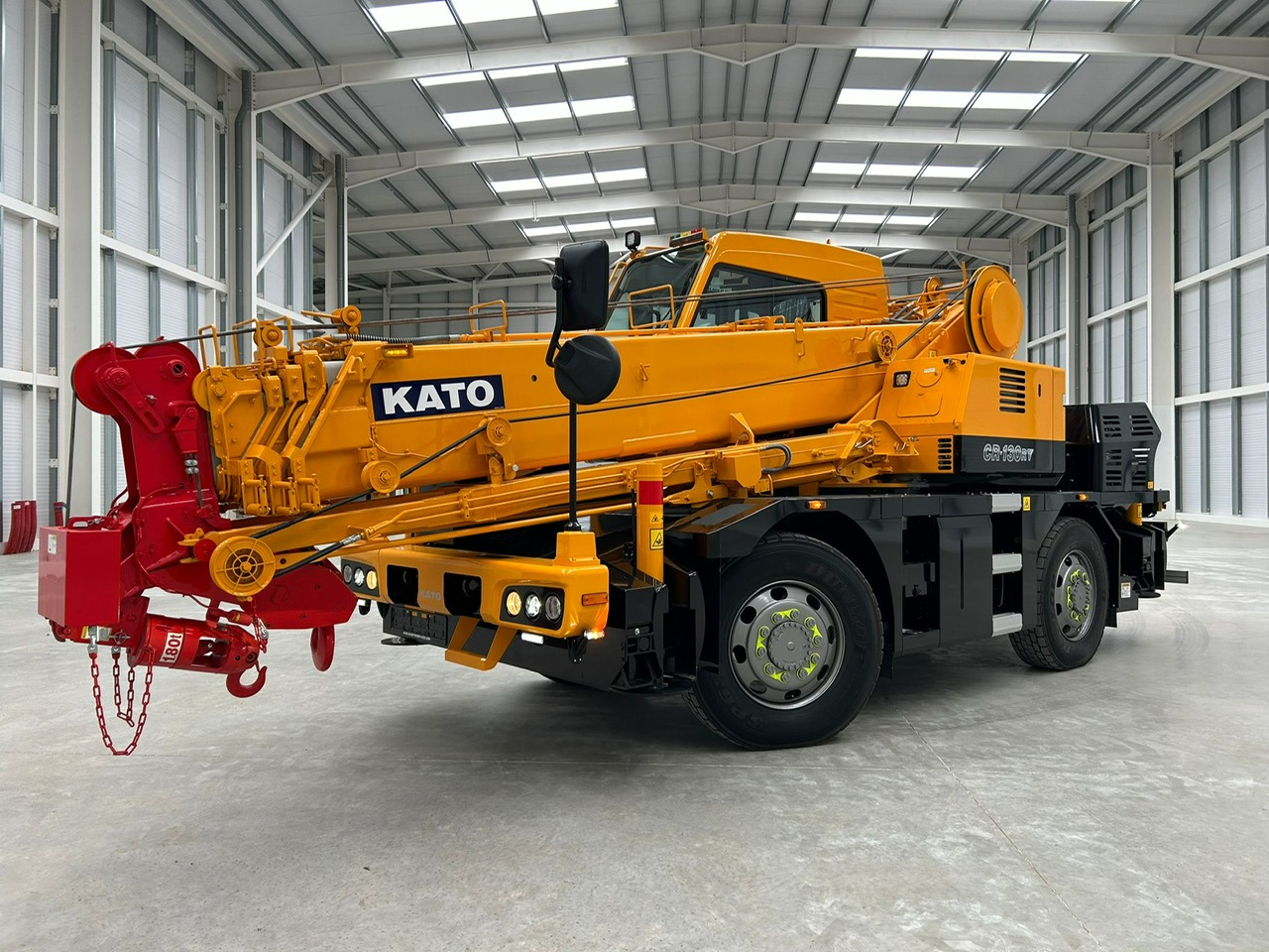 KATO CR-130Rv - 13 Ton City Crane with Joystick Control - Autogrúa: foto 5 KATO CR-130Rv - 13 Ton City Crane with Joystick Control - Autogrúa: foto 5