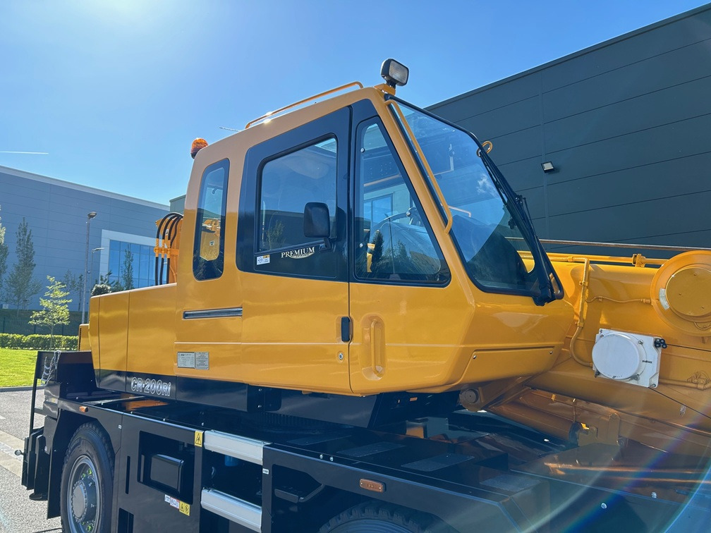 Autogrúa KATO CR-200Ri - 20 Ton City Crane - Like New Consition: foto 9