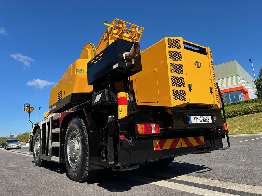 Autogrúa KATO CR-200Ri - 20 Ton City Crane - Like New Consition: foto 18