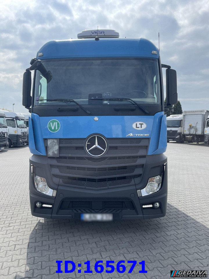 MERCEDES-BENZ Actros 1842 - Mega - Euro6 - Cabeza tractora: foto 2 MERCEDES-BENZ Actros 1842 - Mega - Euro6 - Cabeza tractora: foto 2