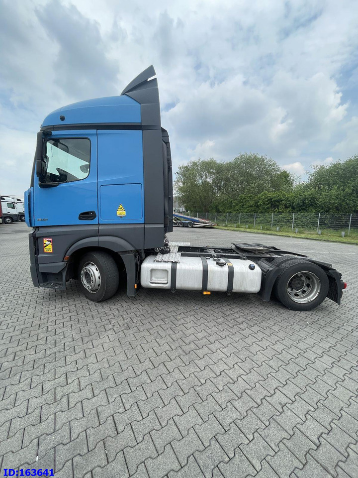 MERCEDES-BENZ Actros 1842 - Mega- Euro6 - Cabeza tractora: foto 1 MERCEDES-BENZ Actros 1842 - Mega- Euro6 - Cabeza tractora: foto 1