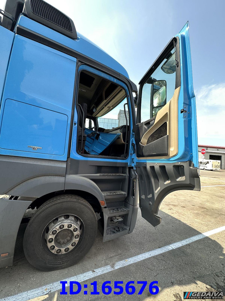 MERCEDES-BENZ Actros 1843 Euro6 - Engine damage - Cabeza tractora: foto 5 MERCEDES-BENZ Actros 1843 Euro6 - Engine damage - Cabeza tractora: foto 5