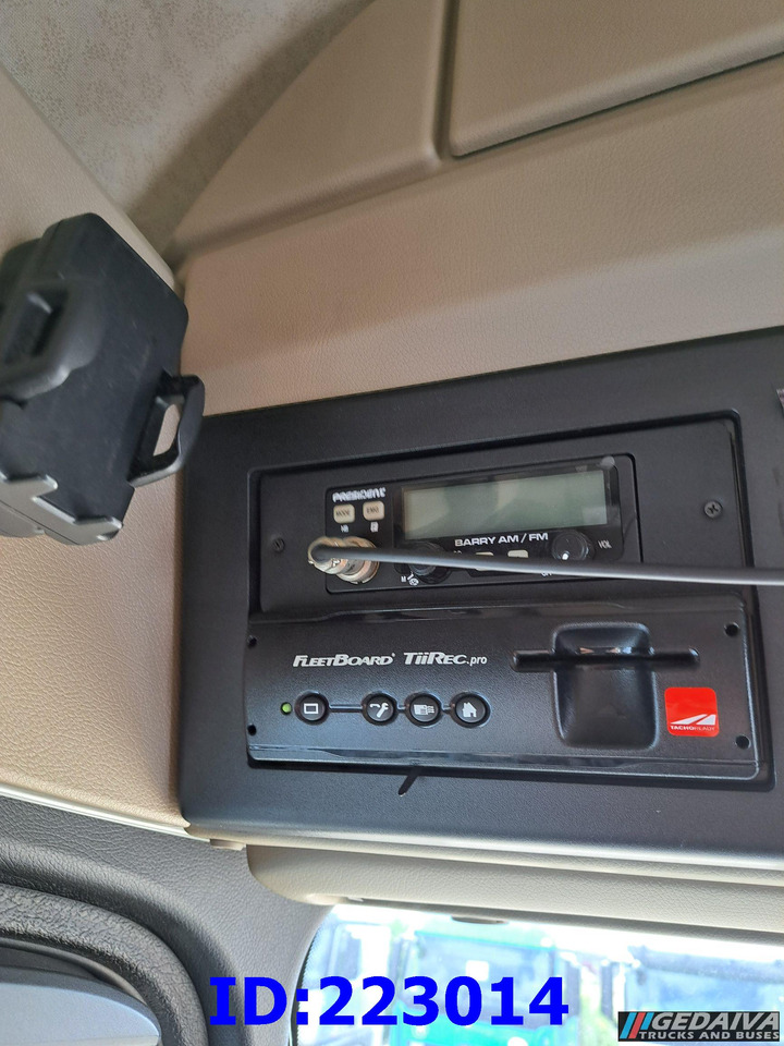 Cabeza tractora MERCEDES-BENZ Actros 1845 - Mega - Euro6: foto 12