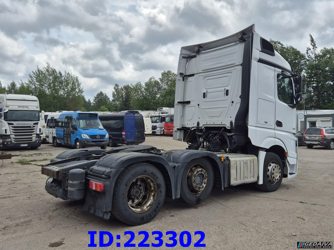 MERCEDES-BENZ Actros 2551 6x2 - Cabeza tractora: foto 5 MERCEDES-BENZ Actros 2551 6x2 - Cabeza tractora: foto 5