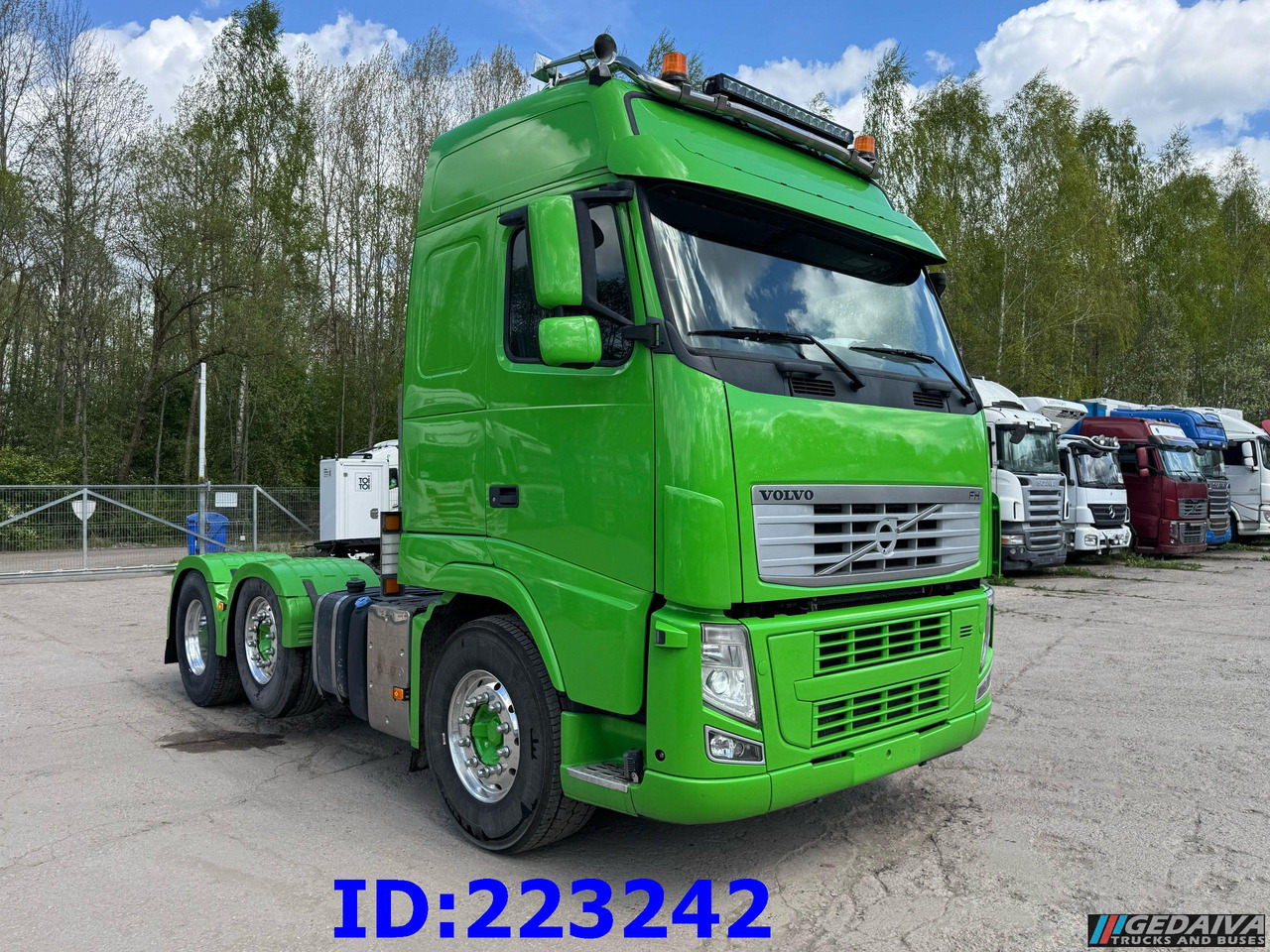 VOLVO FH13 6x2 - 538t km ONLY - Manual Hydraulics Euro5 - Cabeza tractora: foto 4 VOLVO FH13 6x2 - 538t km ONLY - Manual Hydraulics Euro5 - Cabeza tractora: foto 4