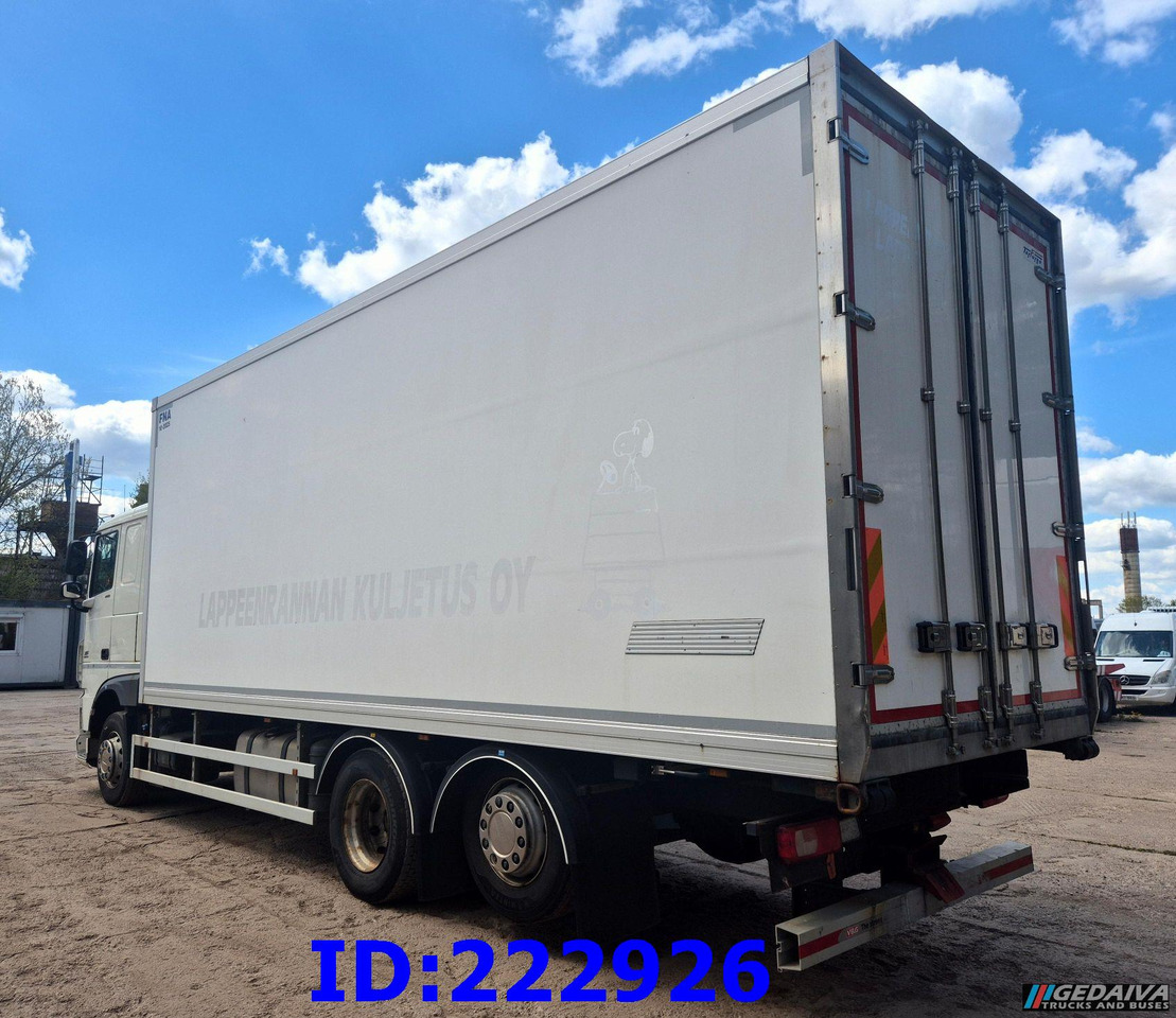 DAF XF 106 440 FAR 6x2 Euro6 - Camión isotérmico: foto 5 DAF XF 106 440 FAR 6x2 Euro6 - Camión isotérmico: foto 5
